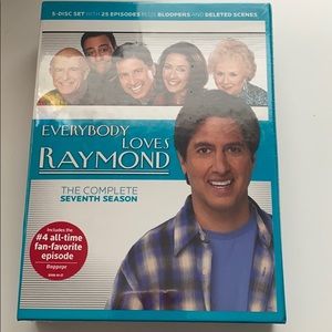 NWT Everybody Loves Raymond Seventh Season Episode